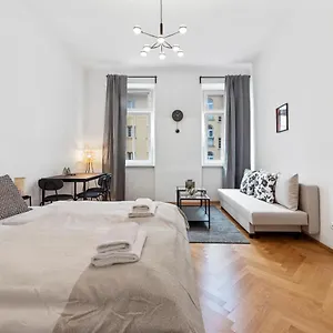  Appartamento Cozy In 16th District